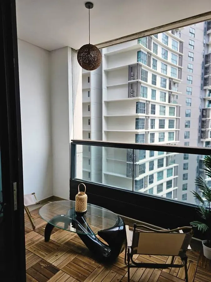 Arcoris @ Mont Kiara, Kuala Lumpur Apartman Malajzia